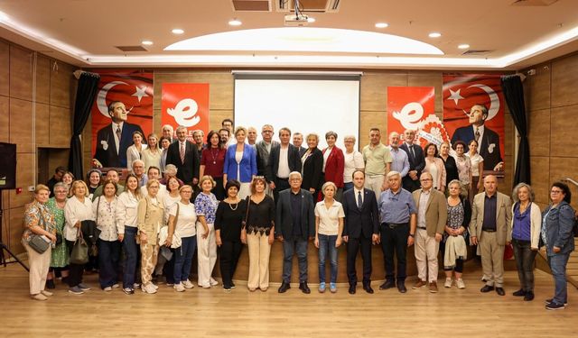 Başkan Yetişkin Tanıttı: Efeler'de İkinci Bahar Üniversitesi Başlıyor