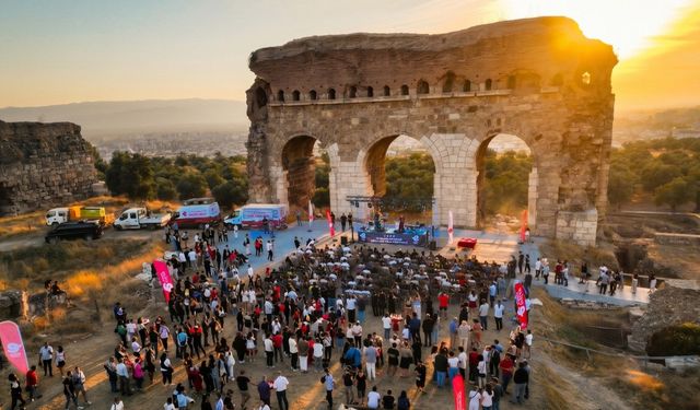 Efeler'in Tarihi Mirası Tralleis Uluslararası Festivalle Buluşuyor