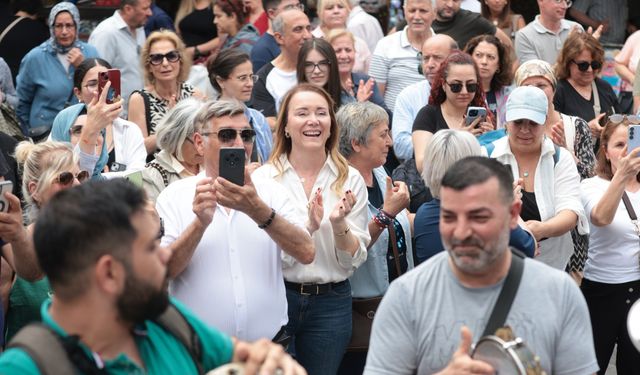 Kemeraltı'nda Festival Heyecanı Başlıyor: Başkan Mutlu'dan İzmirlilere Davet