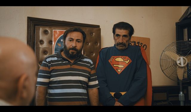 İzmir'de Altın Kedi Heyecanı Başlıyor