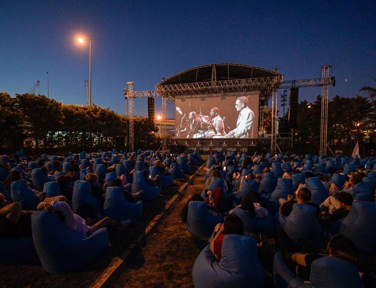 Açık Havada Sinema Keyfi Başladı