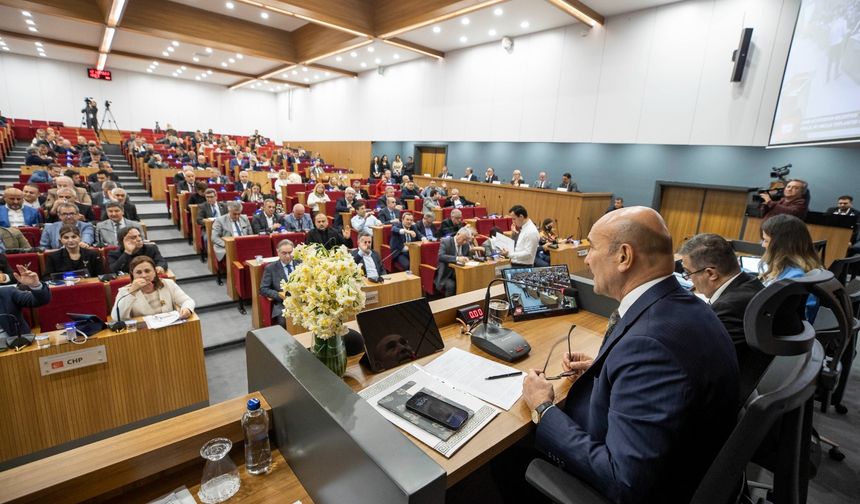 Soyer: "İzmir'e Bir Metro Hattını da Devletimiz Yapsın"