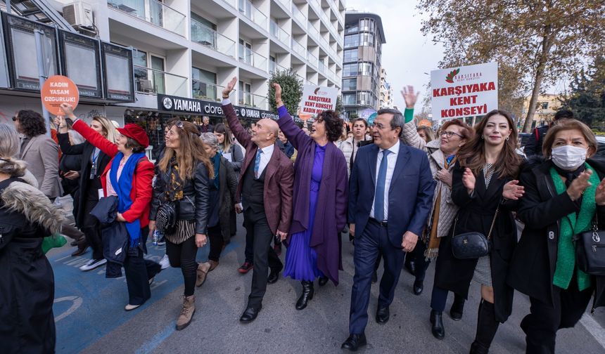 Soyer: "Toplumdaki Kadın İzini Büyütmek Zorundayız"