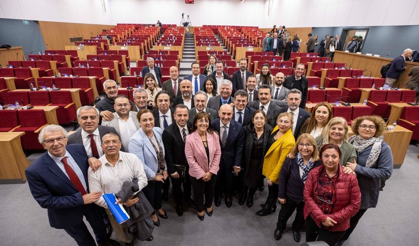 Başkan Soyer: "İzmir Düşman Toprağı Değil"