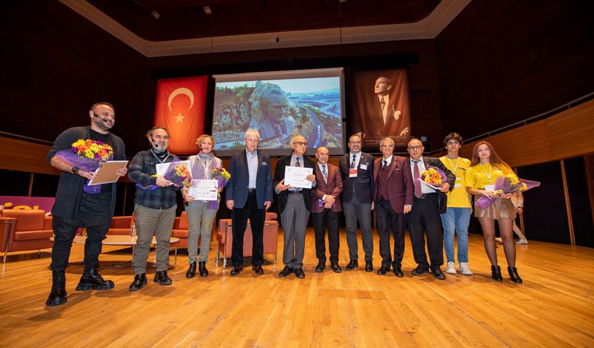 Başkan Soyer: "Başka Bir Türkiye Mümkün"