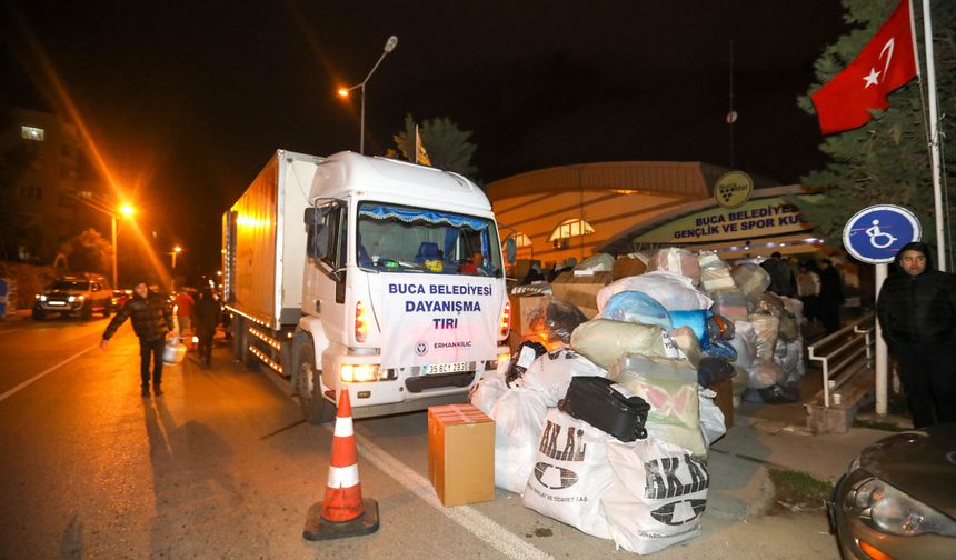 Buca'dan 5 Yardım Tırı Deprem Bölgesine Sevk Edildi