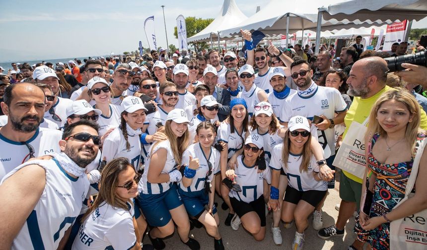 İzmir'de Dragon Festivali Coşkusu