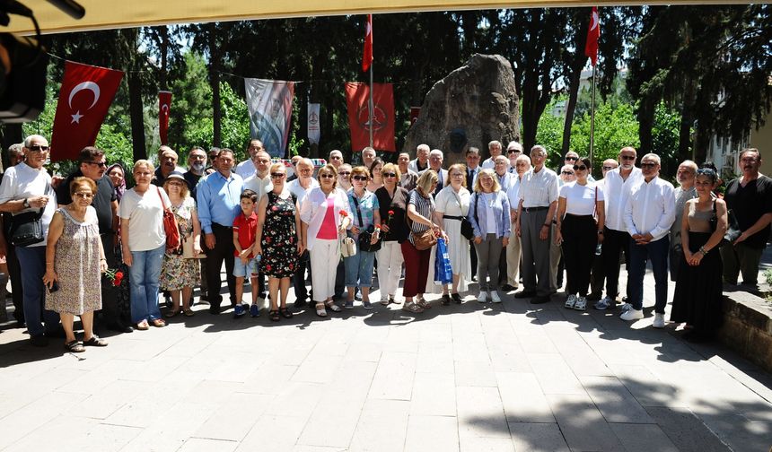 Atatürk'ün Karşıyaka'sında Gurur Günü