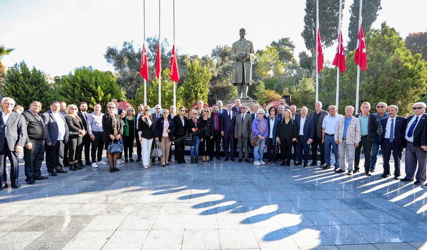 Bayraklı'da Muhtarlar Günü Kutlandı