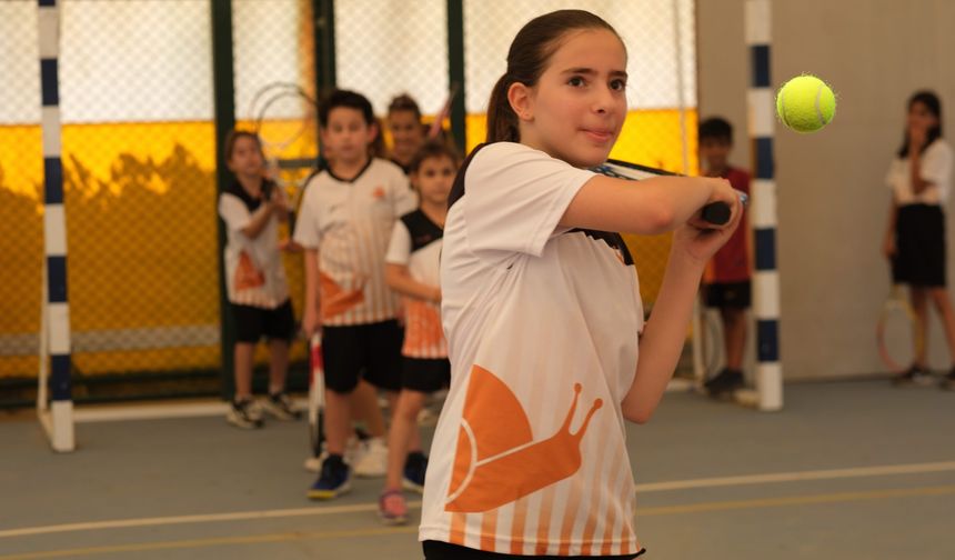 Seferihisar'da Yaz Spor Okulları Başlıyor