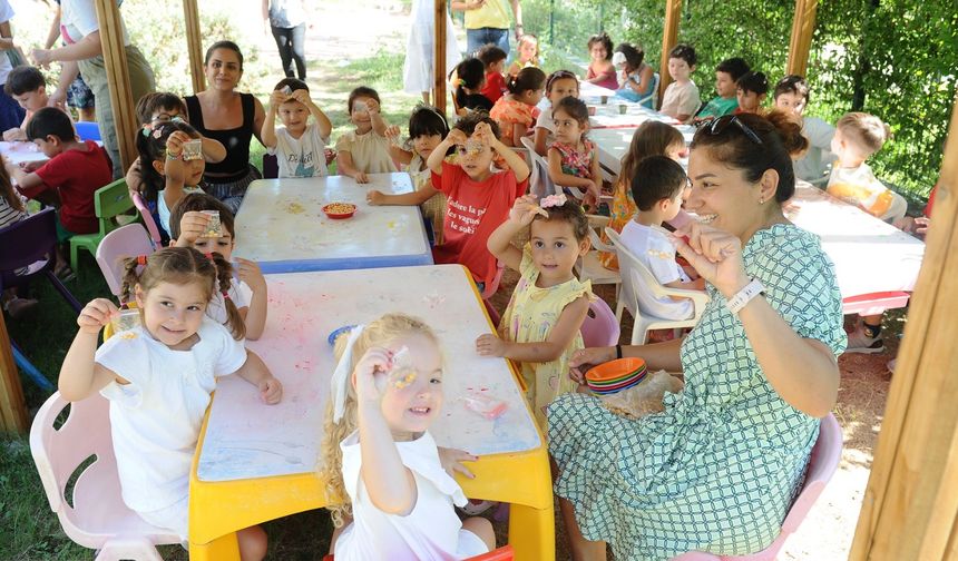 Karşıyaka'nın Çocukları Geleceğe Tohum Ekti