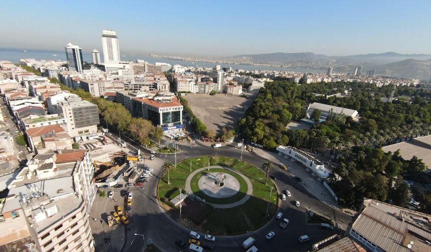 Büyükşehir Basmane Çukuru'ndan Feragat Ediyor