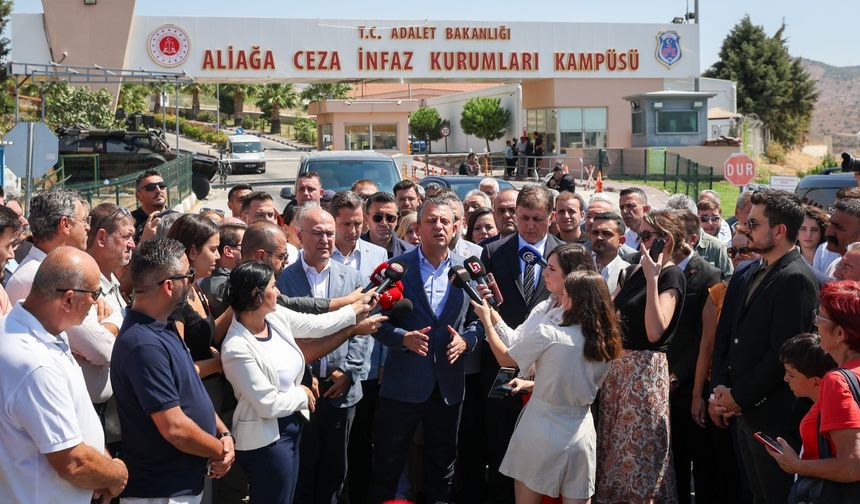 CHP Lideri Özel ve Başkan Tugay'dan Dilruba'ya Ziyaret