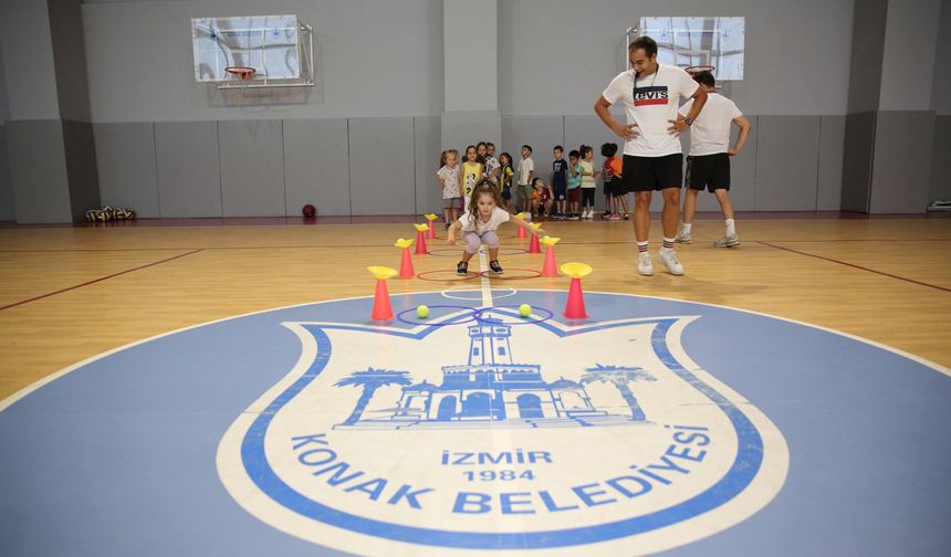 Konak'ın Spor Okullarında Kış Sezonu Başlıyor