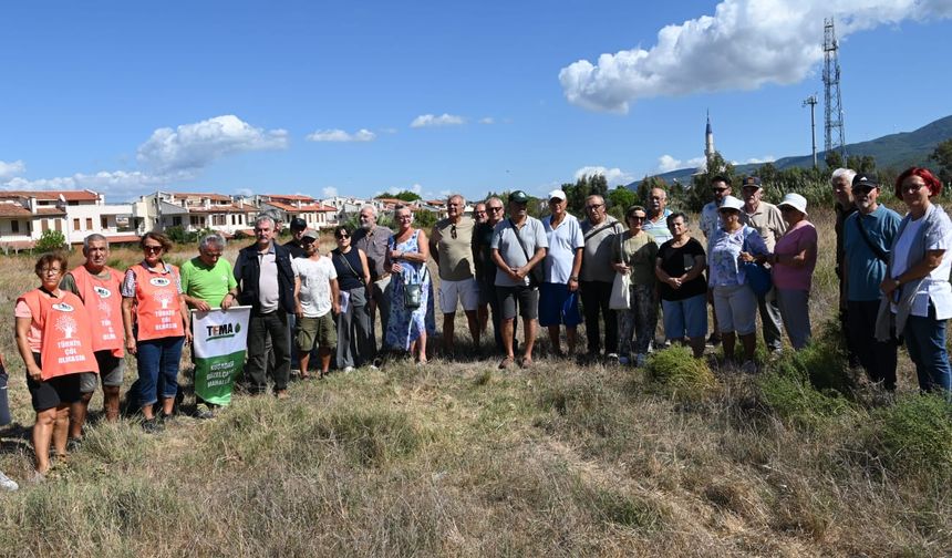 Kuşadası'nda Çevrecilerin Yüzü Güldü