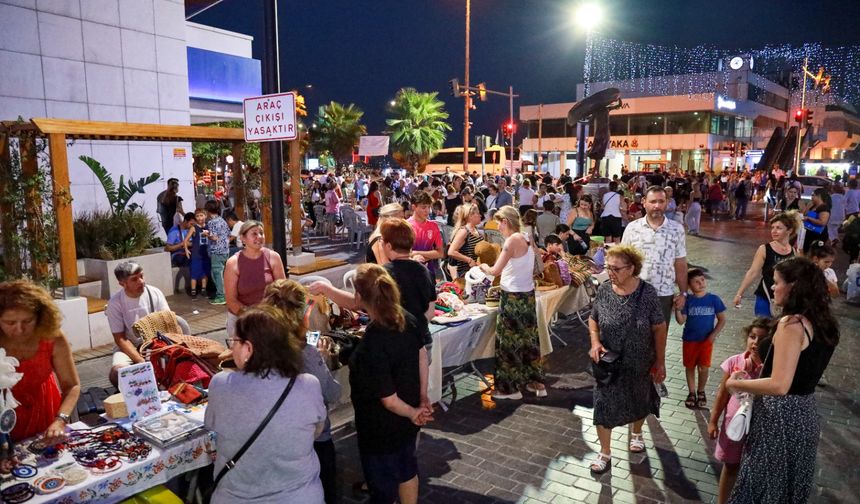 'Gece Pazarı' ile Kadınların El Emeği Kazanca Dönüştü