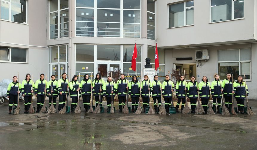 Konak'ın Sokakları Kadınlara Emanet