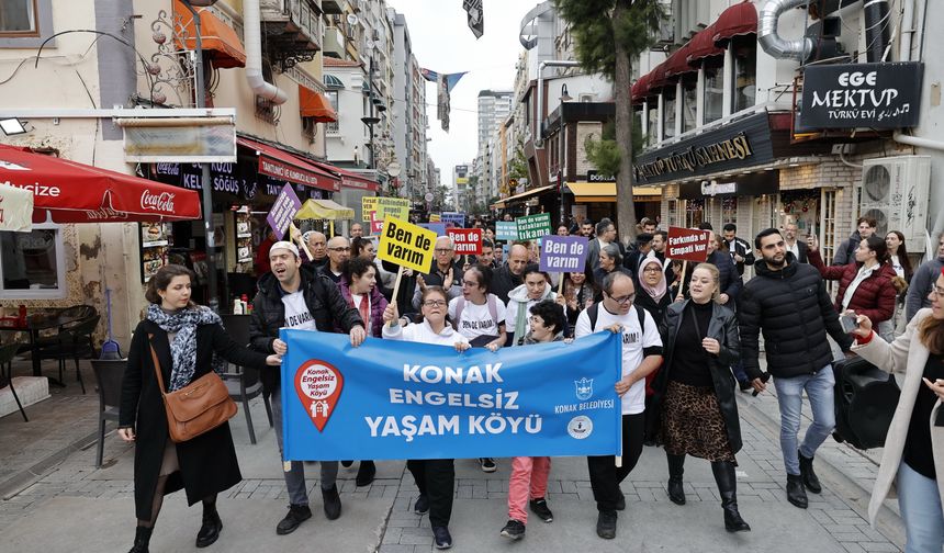 Konak'tan Engelliler Günü'nde Farkındalık Yürüyüşü