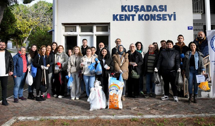 Kuşadası'nda Patili Can Dostlar Emin Ellerde