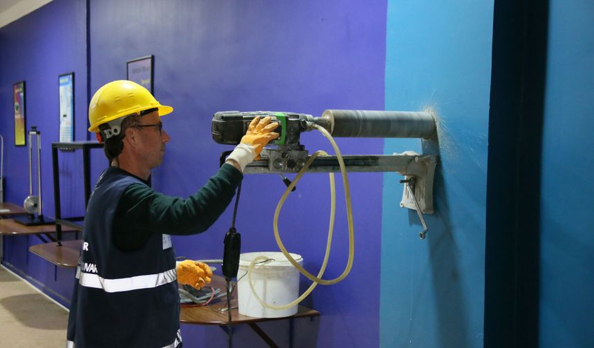 Aydın'da Binalar Ücretsiz Testlerle Depremlere Hazırlanıyor