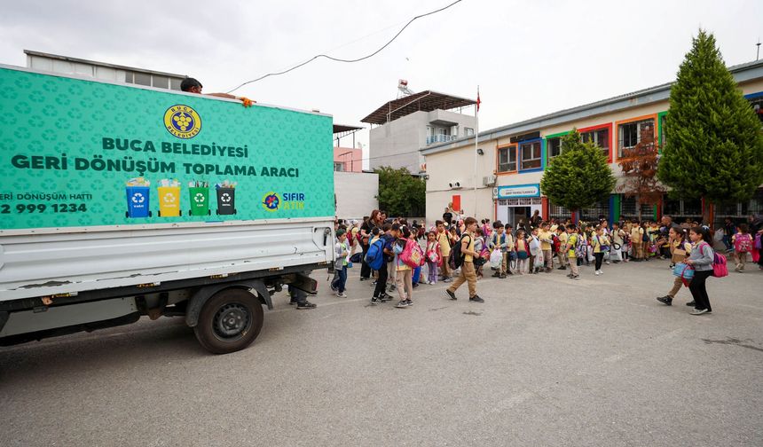 Buca'da Çocuklar Sıfır Atık Konusunda Bilinçlendiriliyor