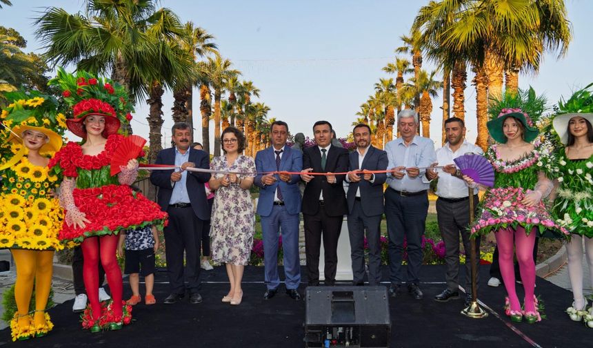 1. İzmir Balkon ve Bahçe Bitkileri Festivali Başladı