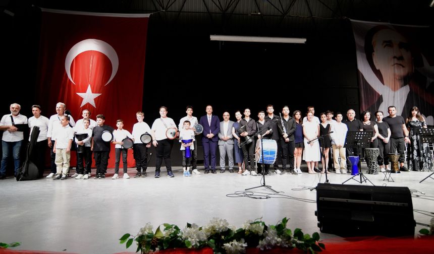 Bornova'da Sanatla ve Becerilerle Dolu Bir Kurs Dönemi