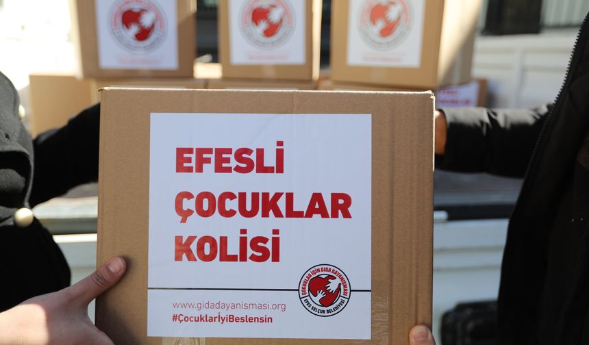 Efes Selçuk'ta Anne Adaylarına Gıda Dayanışması Desteği
