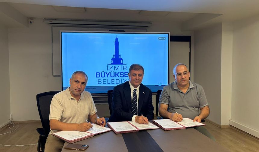 Grand Plaza ve İztarım'da İmzalar Atıldı