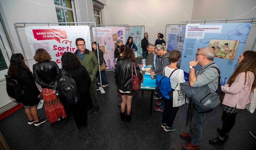 "Kalıpların Dışına Çıkmak" Sergisi Institut français İzmir'de Açıldı