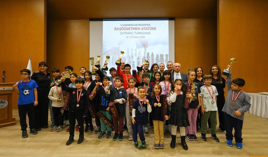 Geleceğin Satranççıları Karabağlar'da Buluştu