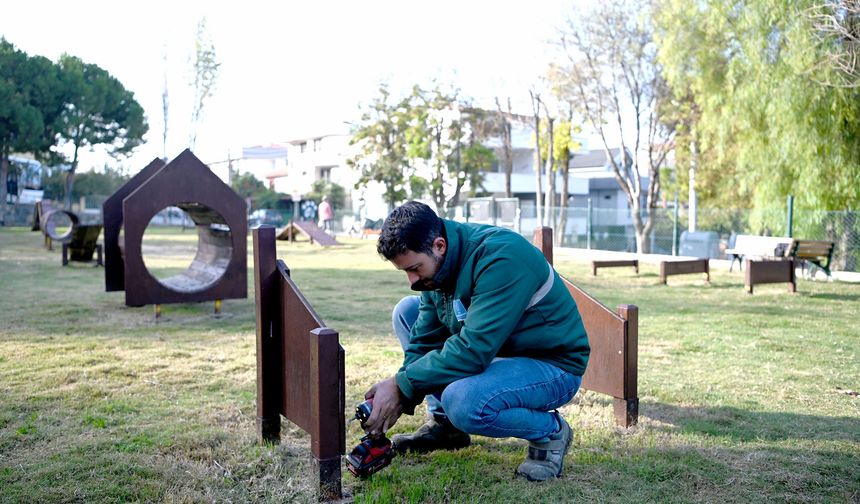Kuşadası'nda Can Dostların Parklarına Özel Bakım