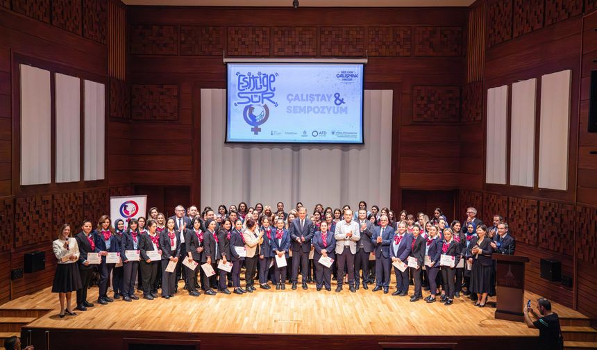 ESHOT'ta Kadın Şoför Sayısı 290'a Ulaştı