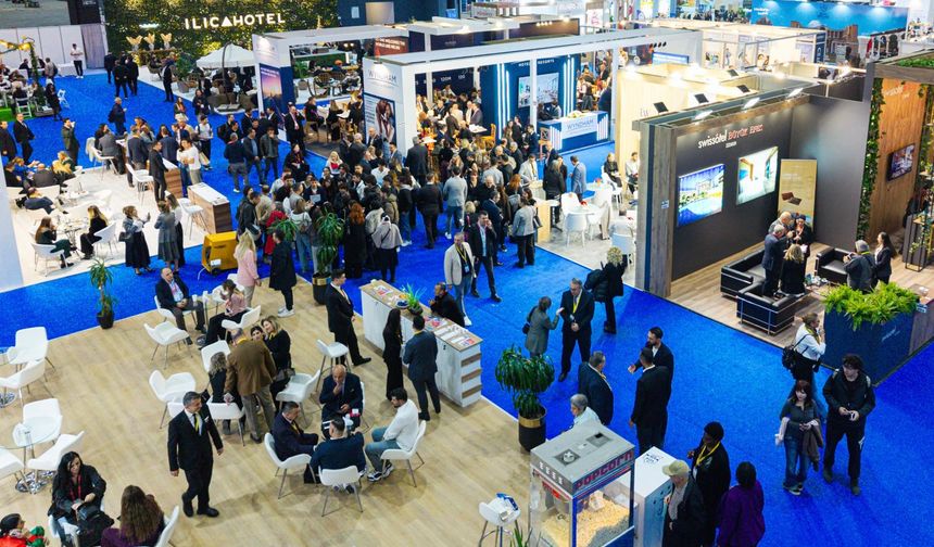Turizm Dünyası İzmir'de Bir Araya Geldi