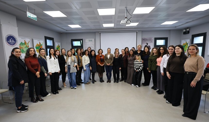 Kadın Dayanışma Merkezleri Ağı Selçuk'ta Buluştu