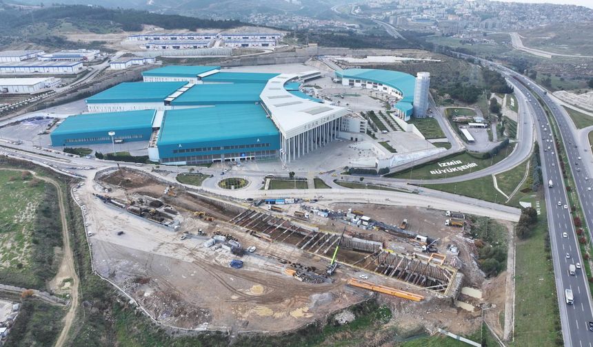 Buca Metrosu'nda İstikamet Fuar İzmir