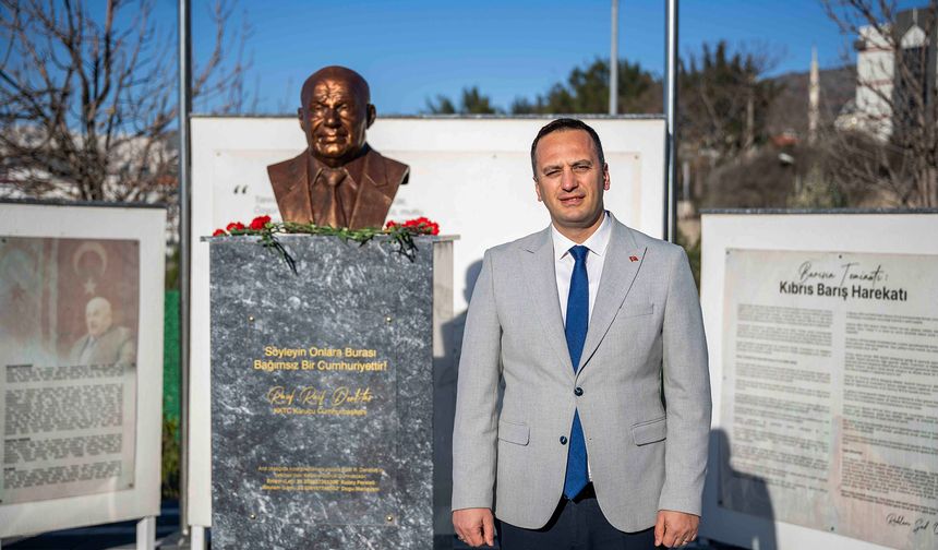 Başkan Eşki KKTC Parkı'nda Denktaş'ı Andı