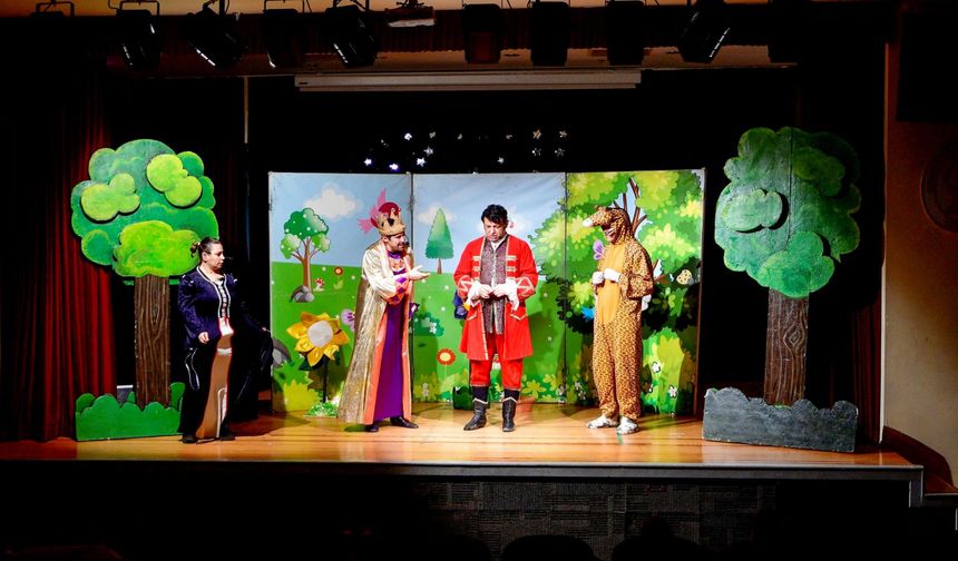 Bornova'da Yarıyıl Tatili Tiyatroyla Şenleniyor