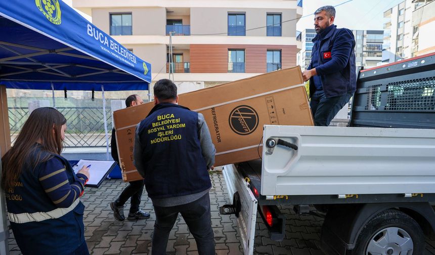 Buca'da Selden Etkilenen Ailelere Eşya Desteği