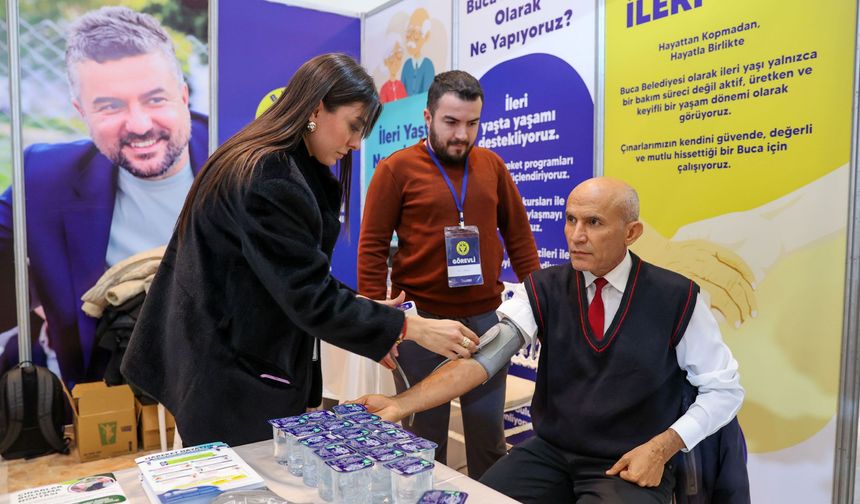 Buca Belediyesi Yaşlı Dostu Hizmetlerini Tanıttı