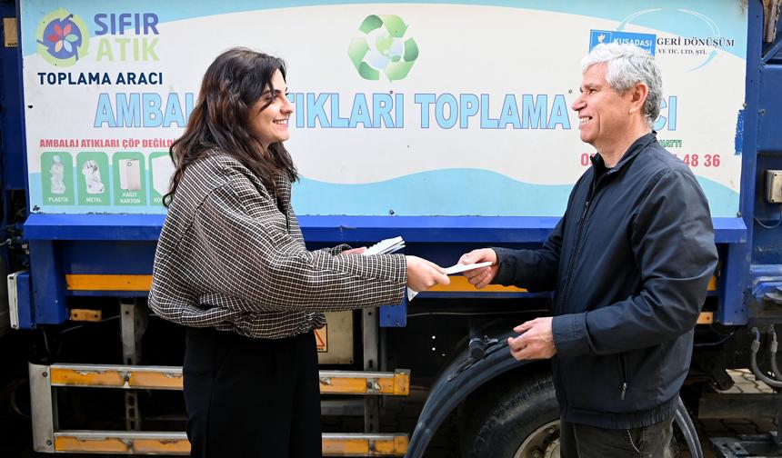 Kuşadası'nda Ege Mahallesi'nden İlk Geri Dönüştürülebilir Atıklar Toplandı