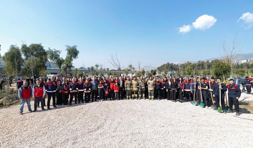 Bornova'ya 8 Bin Metrekarelik Mikro Orman