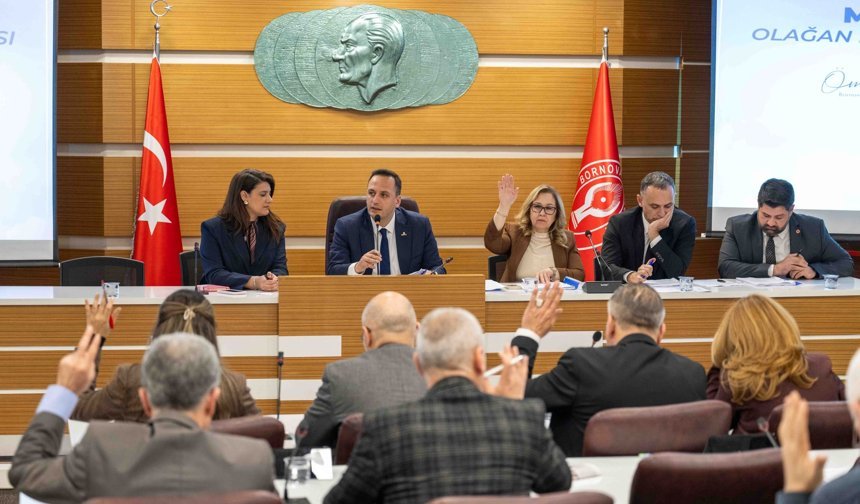 Bornova Belediyesi'nden Temizlik Atağı: 9 Yeni Araç Alınacak