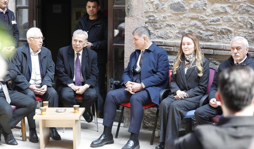 Kocaoğlu'ndan Başkan Tugay'a Meslek Fabrikası Desteği