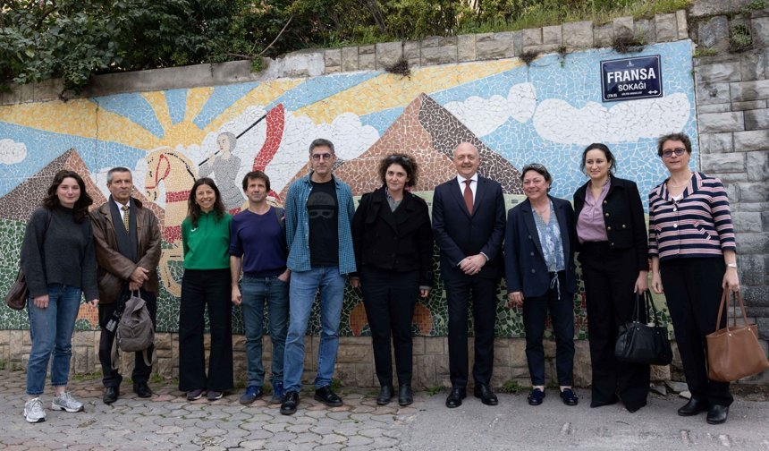 İzmir'de "Flamingo Hattı" İçin Geri Sayım Başladı