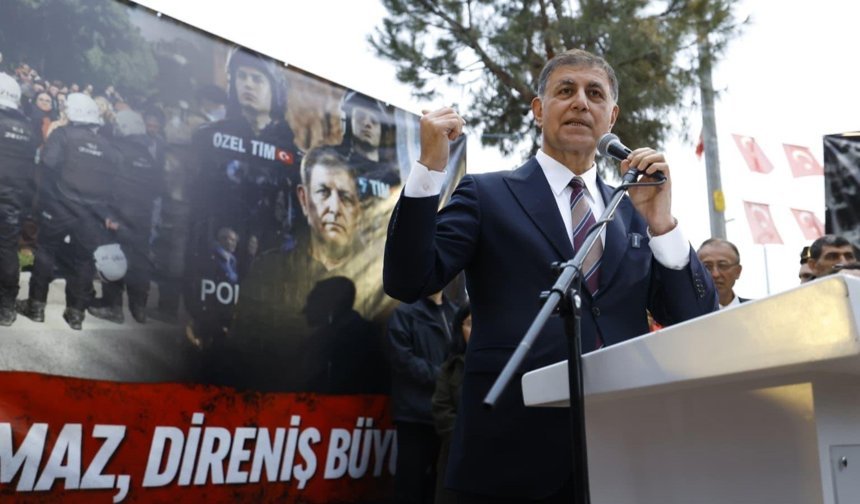 Başkan Tugay: "Bu Haksızlık Bitmedikçe Eylem de Bitmez"