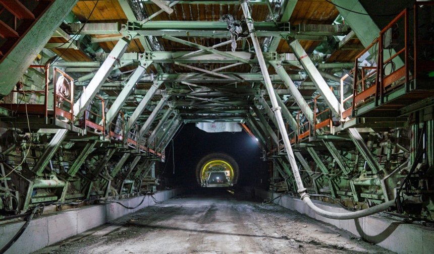 Buca Onat Tüneli'nde Çalışmalar Sürüyor