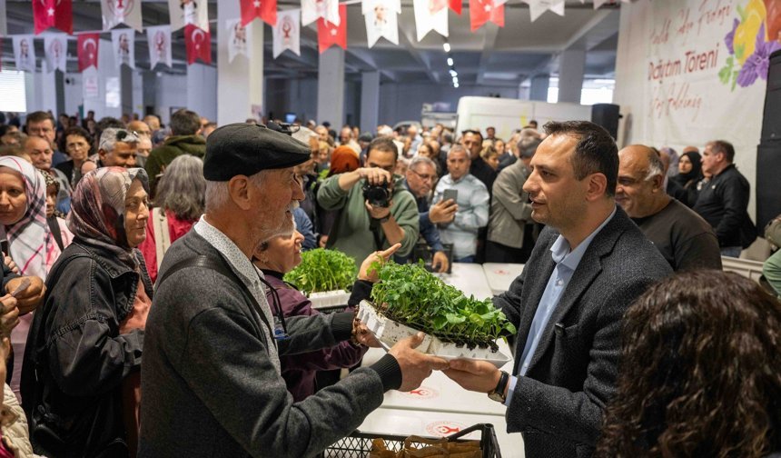 Bornova'da Toprağa Can, Üreticiye Destek