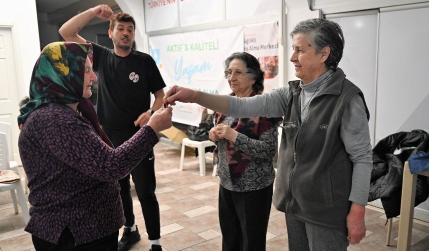 Bornova'da Yaratıcı Drama ile Hayata Yeniden Katılım