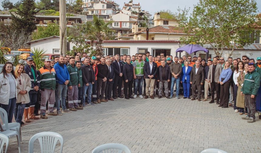 Başkan Vekili Demirtaş'tan Park ve Bahçeler Personeline Ziyaret